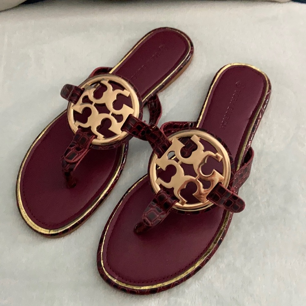 New never worn Tori Burch sandals